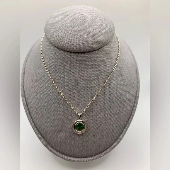 925 sterling silver lab emerald and Diamond  necklace - Picture 1 of 10